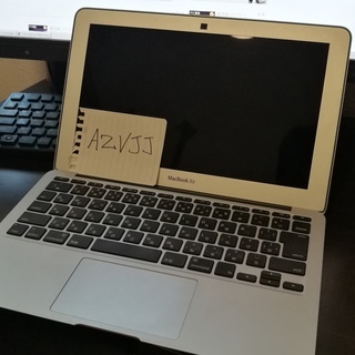 MacBook Air 11インチ・1.7GHz i5・4GB・HDD64GB