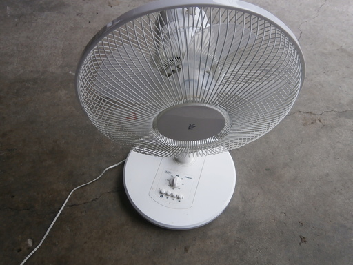 2.3年使用した扇風機です。