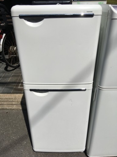 【TOSHIBA】東芝 冷凍冷蔵庫 2004年製 (GR-N14T)福岡市市内配送無料‼︎