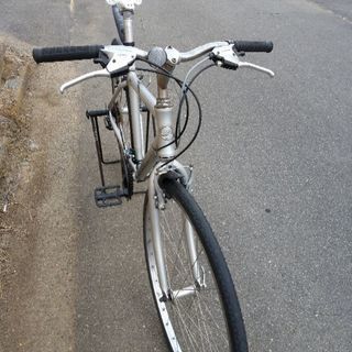 自転車　giant クロスバイク