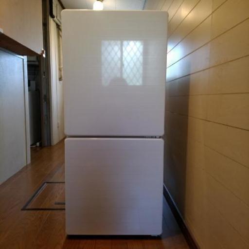 【交渉中】ほぼ新品冷蔵庫(1人～2人暮らし用)　ユーイング UR-F110H