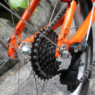 DAHON vitesse　オレンジ　７速