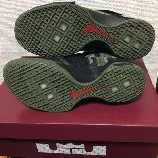 本日引取1000円引 超美品 Nike ソルジャー 10 レブロン 28cm Ep カモフラージュ 迷彩 バッシュ ガブリエル 希望ヶ丘のスポーツの中古あげます 譲ります ジモティーで不用品の処分