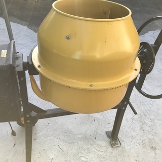 【程度良し】コンクリートミキサー★大容量125L★100V★引き取りのみ