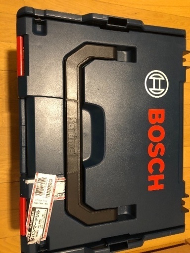 BOSCH コードレス振動ドリル(バッテリー2個＆充電器＆集塵機) 新品