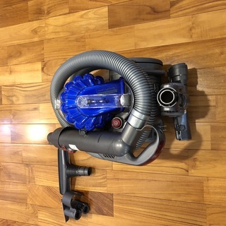 Dyson DC22 サイクロン掃除機