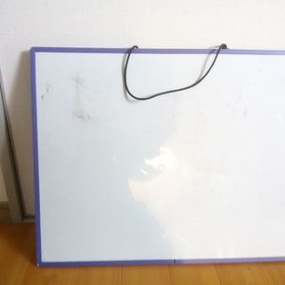 【取引中】ホワイトボード(45センチ×60センチ)