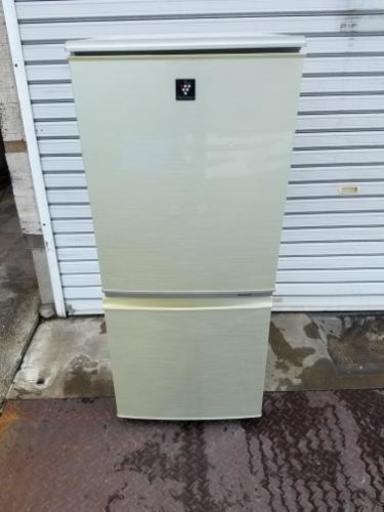 SHARP  ノンフロン冷凍冷蔵庫  SJ-PD14T-N  2011年製