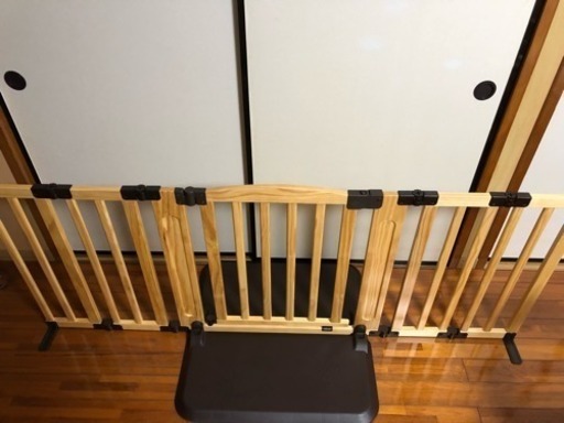 ベビーゲート美品 (取り扱い説明書付き)