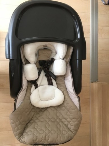 コンビ ネムリラ オートスイング ハイローチェア