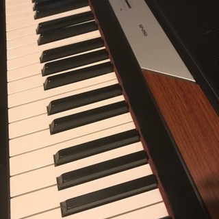 電子ピアノkorg250