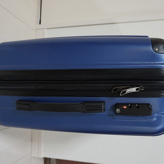 スーツケース　キャリーバッグ　キャリーケース