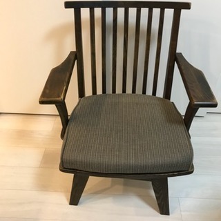 大塚家具の回転椅子