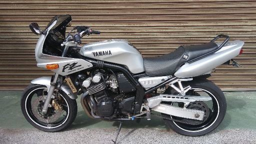 1997年式　ヤマハFz400