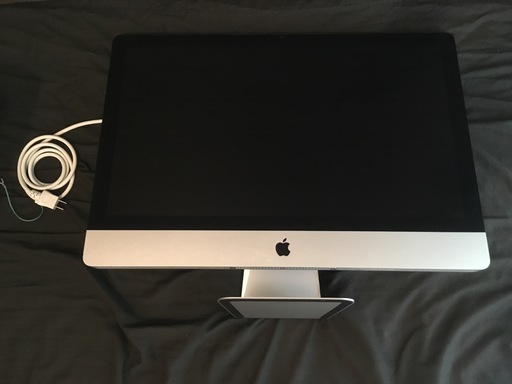 iMac(Mid 2011) 32GB / 4TB / 27inch + USキー / Magic Trackpad / 完動品