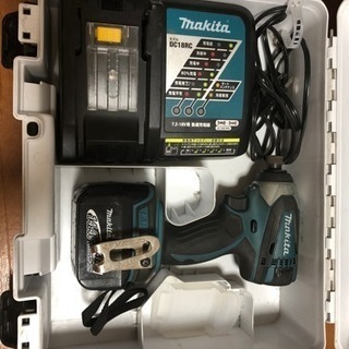 マキタ  充電式インパクトドライバ   バッテリ1個欠品