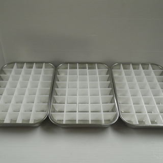 美品 製氷皿 ジャンボ大(40ケ取)×3個セット　