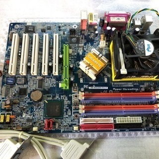 Pentium4 CPU付きマザーボード