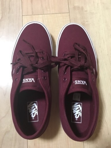 フランスで購入したVans スニーカー ２7,5〜28ｃｍ 安くなりました！