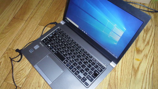 ノートパソコン dynabook R63/P Core i5-5300U SSD128GB