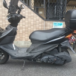 アドレスv125s ウィンドスクリーン&ボックス付