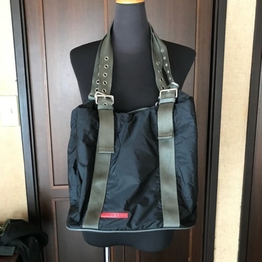 ［捨て値］PRADAプラダのショルダーバッグとトートパッグの二個セット（2）
