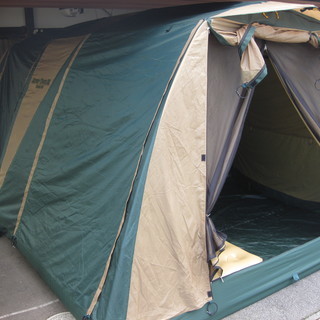値下げです‼️全国発送可能‼️コールマン２ルームテント(中古品)→エアーマット、空気入れを除きました。