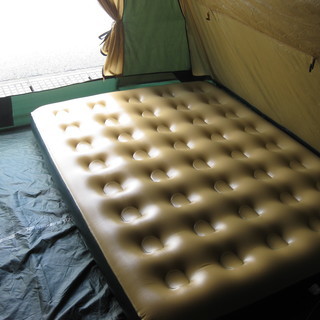 値下げです‼️全国発送可能‼️コールマン２ルームテント(中古品)→エアーマット、空気入れを除きました。