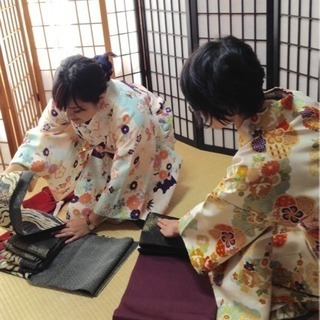 【東京・根津・着付教室】全くのゼロから始める、着付けの「いろは」プライベートレッスンの画像
