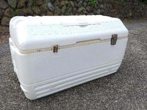 大型イグルークーラーボックス150ℓ