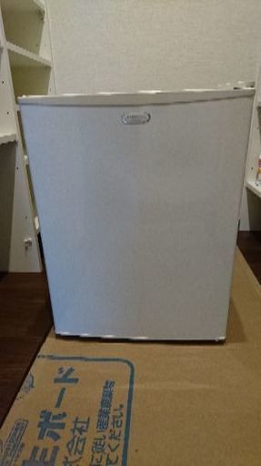 ワンドア冷蔵庫(冷凍スペース付き)