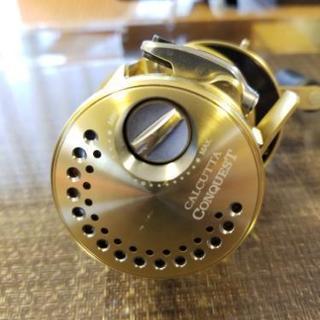 リール　15カルカッタコンクエスト101HG　美品