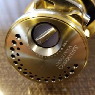 リール　15カルカッタコンクエスト101HG　美品