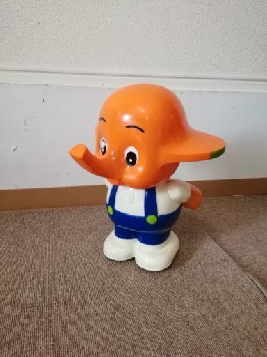 サトちゃん　非売品フィギュア　青の服