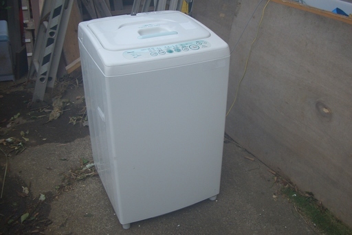 東芝　TOSHIBA　洗濯機　AW-305　２００９年製　５Kｇ