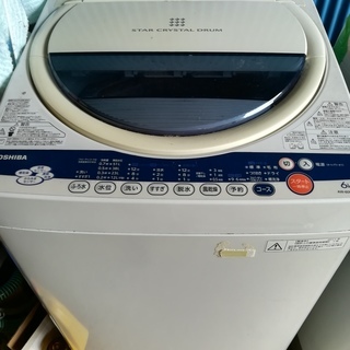 TOSHIBA　洗濯機　6キロ　2011年　幅56.3　奥行60...