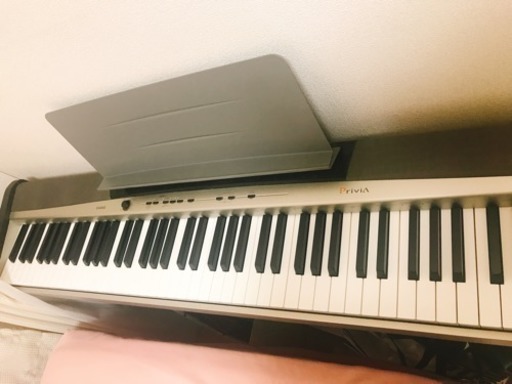 カシオの電子ピアノ