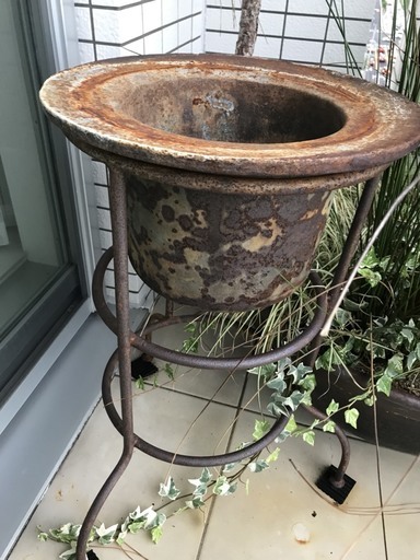 貴重アンテーク 注文 鋳物フラワーポット 