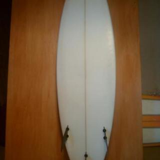 ショートボード 6’3  6’5   2枚まとめてお譲りします。