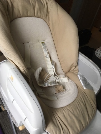 combi 電動ベビースイング