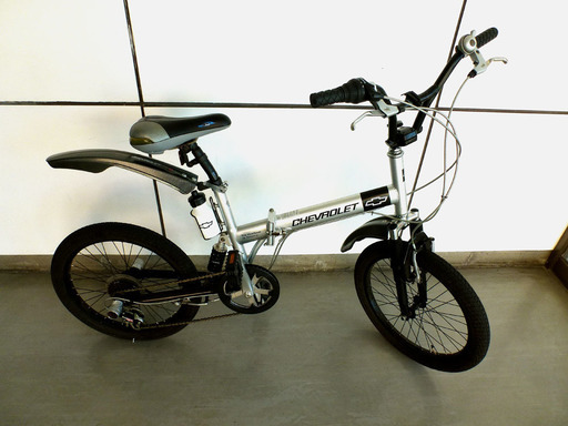 手稲リサイクル CHEVROLET シボレー 折りたたみ自転車 シルバー 前後サス 20インチ ￥15,800-
