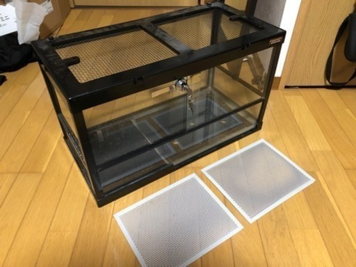 爬虫類用60cmケージ
