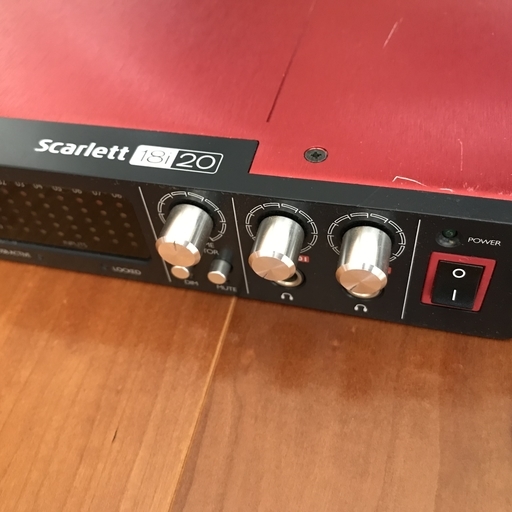 Focusrite Scarlett 18i20 オーディオインターフェース | procomm.ca