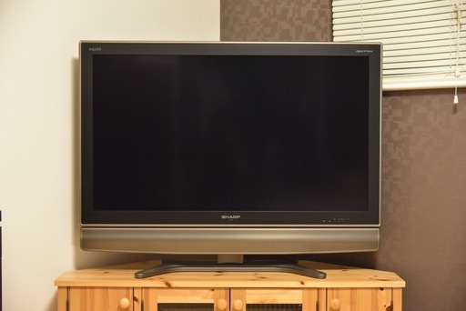 42インチ液晶TV　＋　BDレコーダー　＋　TV台