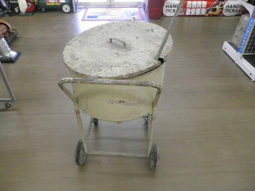 (引取限定　戸畑本店)　コンクリートホッパー