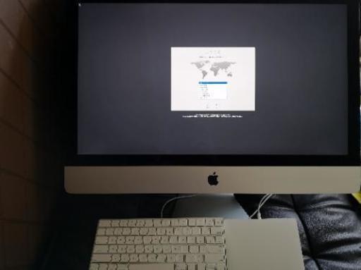 iMac 2016年2月購入