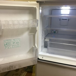 SHARP両開冷蔵庫317㍑　プラズマクラスター 8月中成約割引します！ SHARP両開冷蔵庫317㍑ プラズマクラスター 8月中成約割引します！