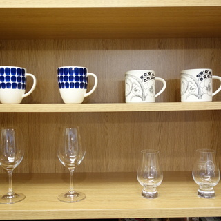 無印良品 MUJI 木製カップボード オープンタイプ ワゴン付き 家電用コンセント付き 北欧インテリア 和モダン