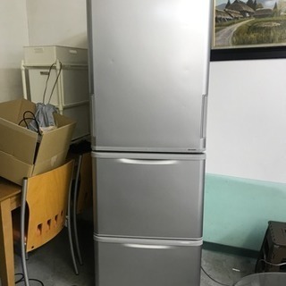 冷蔵庫2013年 大阪市内送料込み