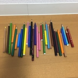 色鉛筆、クーピー